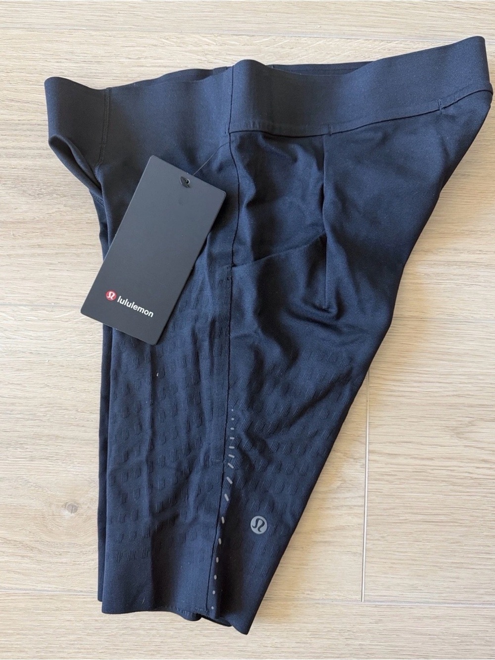 Lululemon Senseknit Running Short 10" Tight Fit - MEDIUM - Black - NWT